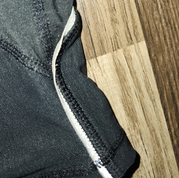 ZELLA Capri Yoga Pants Black and White Size Small - Picture 3 of 3